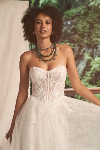 Lillian West Style 66277 #6 Ivory thumbnail