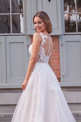 Lillian West Style 11250 #1 Ivory/Ivory/Nude thumbnail