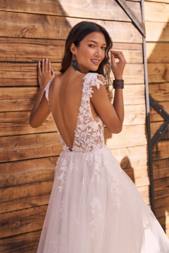 Lillian West Style 66306 #2 Ivory/Ivory/Latte thumbnail
