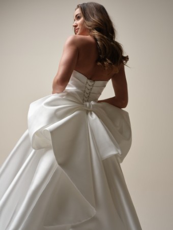 Maggie Sottero  Style AUBRIELLE MARIE (25MK366A02 - Lace up) #3 Diamond White thumbnail