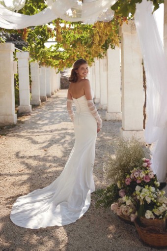 Lillian West Style 66388 #5 Ivory thumbnail